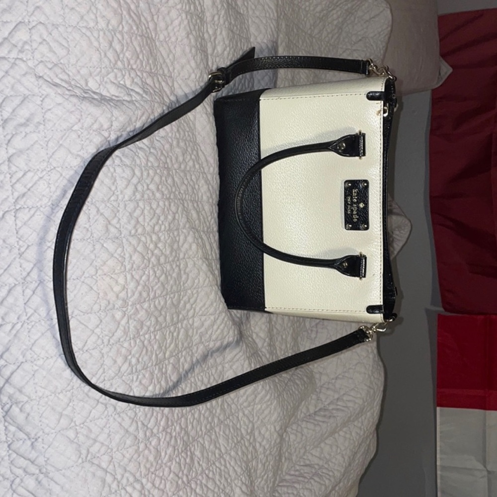 Kate spade purse